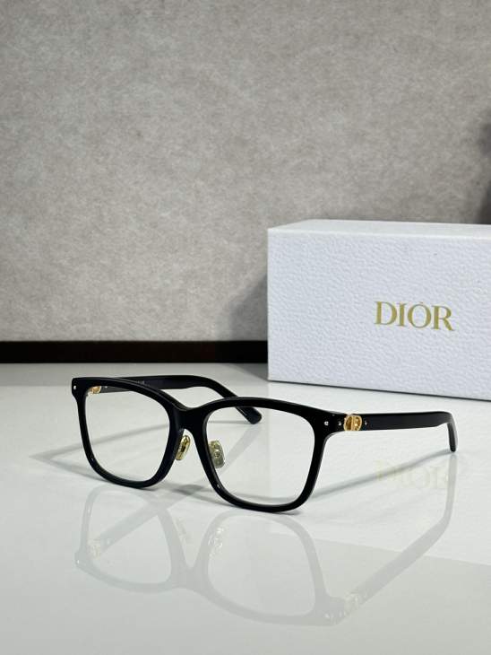 Picture of Dior Sunglasses _SKUfw76300867fw
